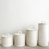 Staggered Storage Canisters