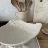 Lace Texture Grand Bowl